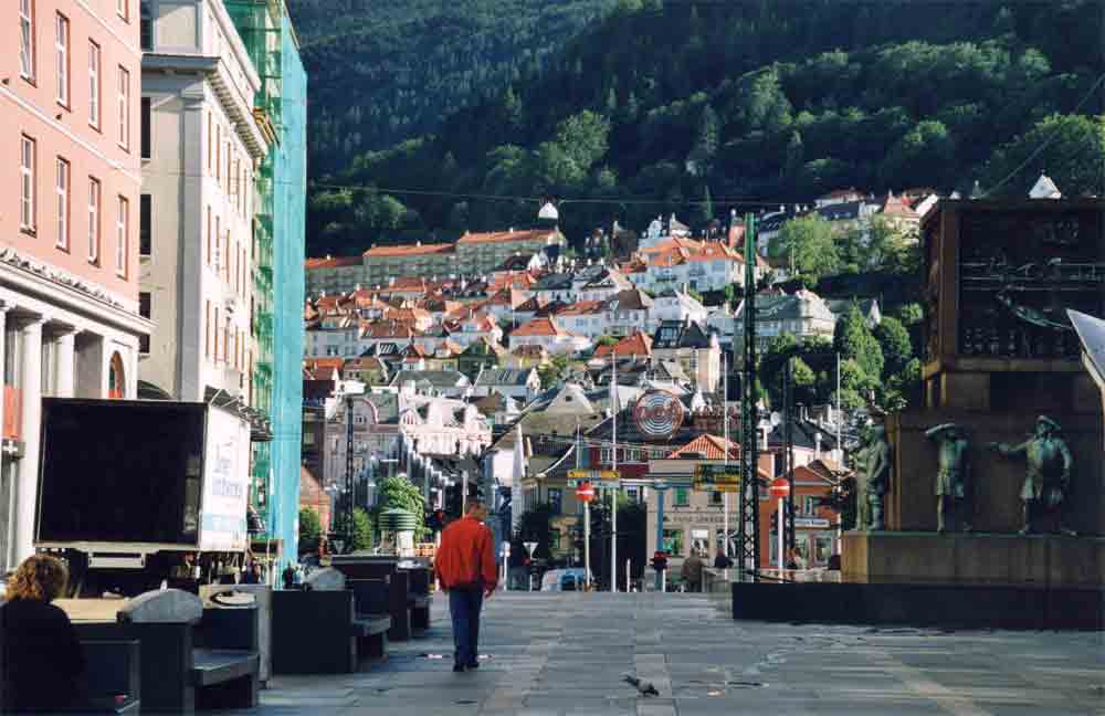 148 - Noruega - Bergen - 2001